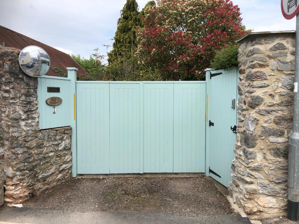 Frog Palace - Secure Parking-Outside Area-Topsham-Exeter-Beach-Chiefs-Wifi Екстер'єр фото